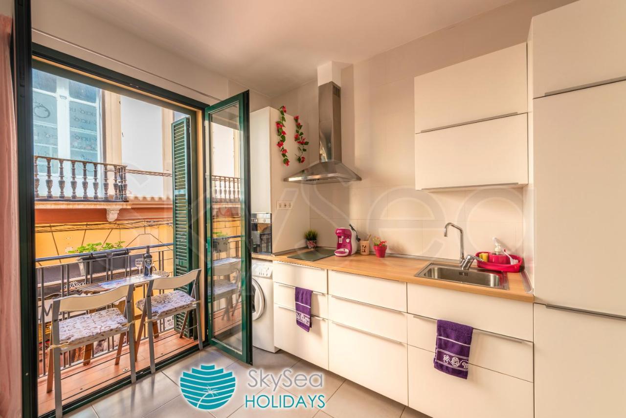 Skysea Holidays City Center Suites Málaga Exterior foto